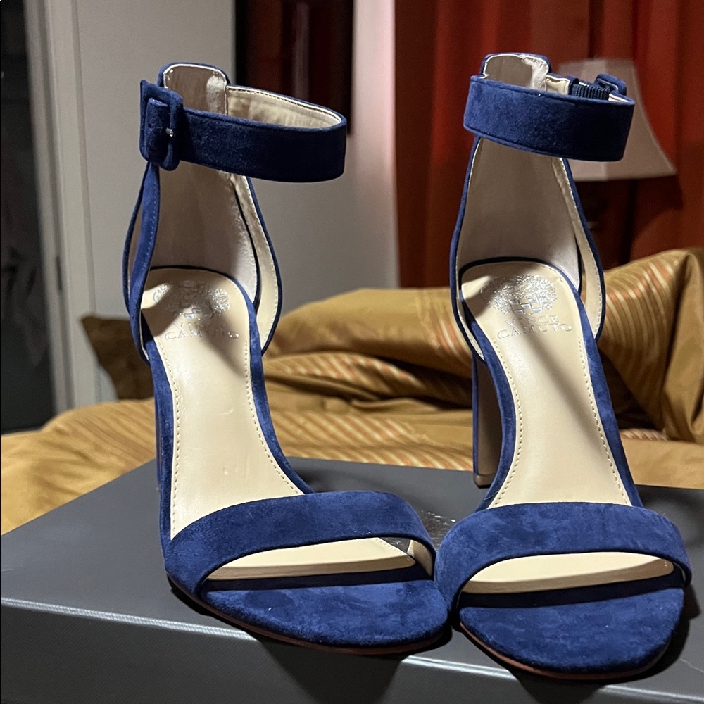 Elegant Blue Suede Heels!!!